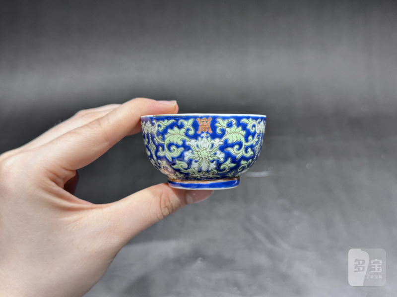 清道光 料彩宝相花福寿纹茶杯一对 - 图4